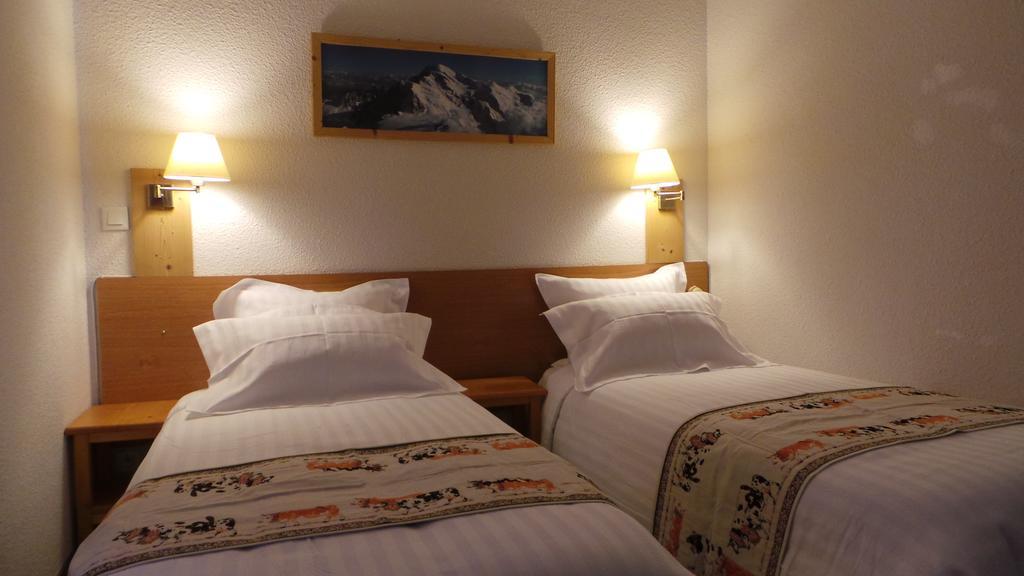 Hotel Restaurant L'Outa Терміньон Екстер'єр фото